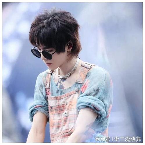 娱乐圈爆料小八卦的博主,揭秘明星幕后故事! 第2张 娱乐圈爆料小八卦的博主,揭秘明星幕后故事! 第2张